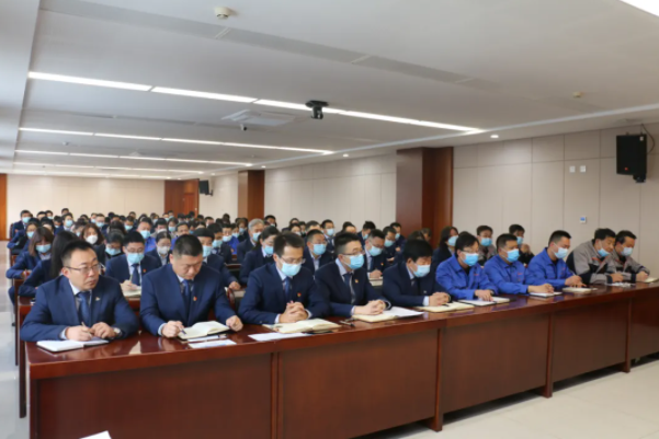 天行官方召开2021年工作总结表彰暨2022年工作安排部署会议(图6)